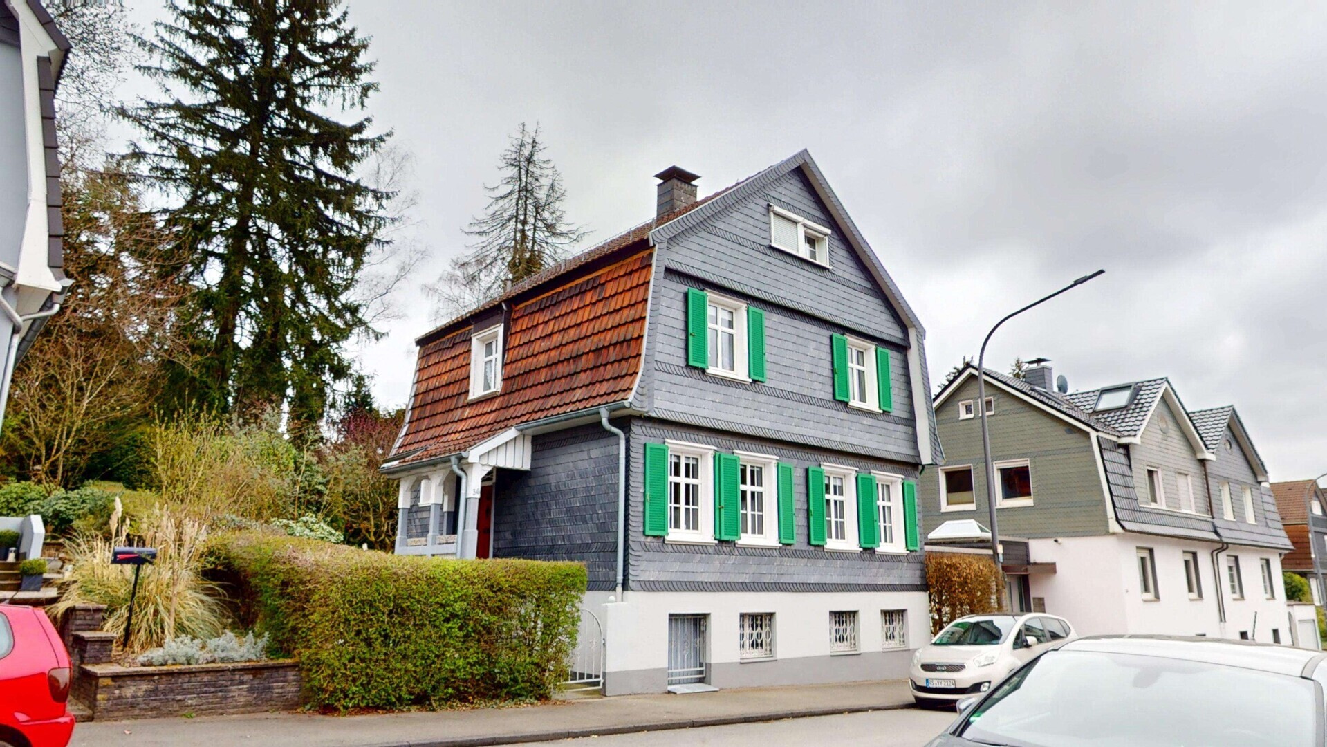 Freistehendes Einfamilienhaus Terrasse u. Garten