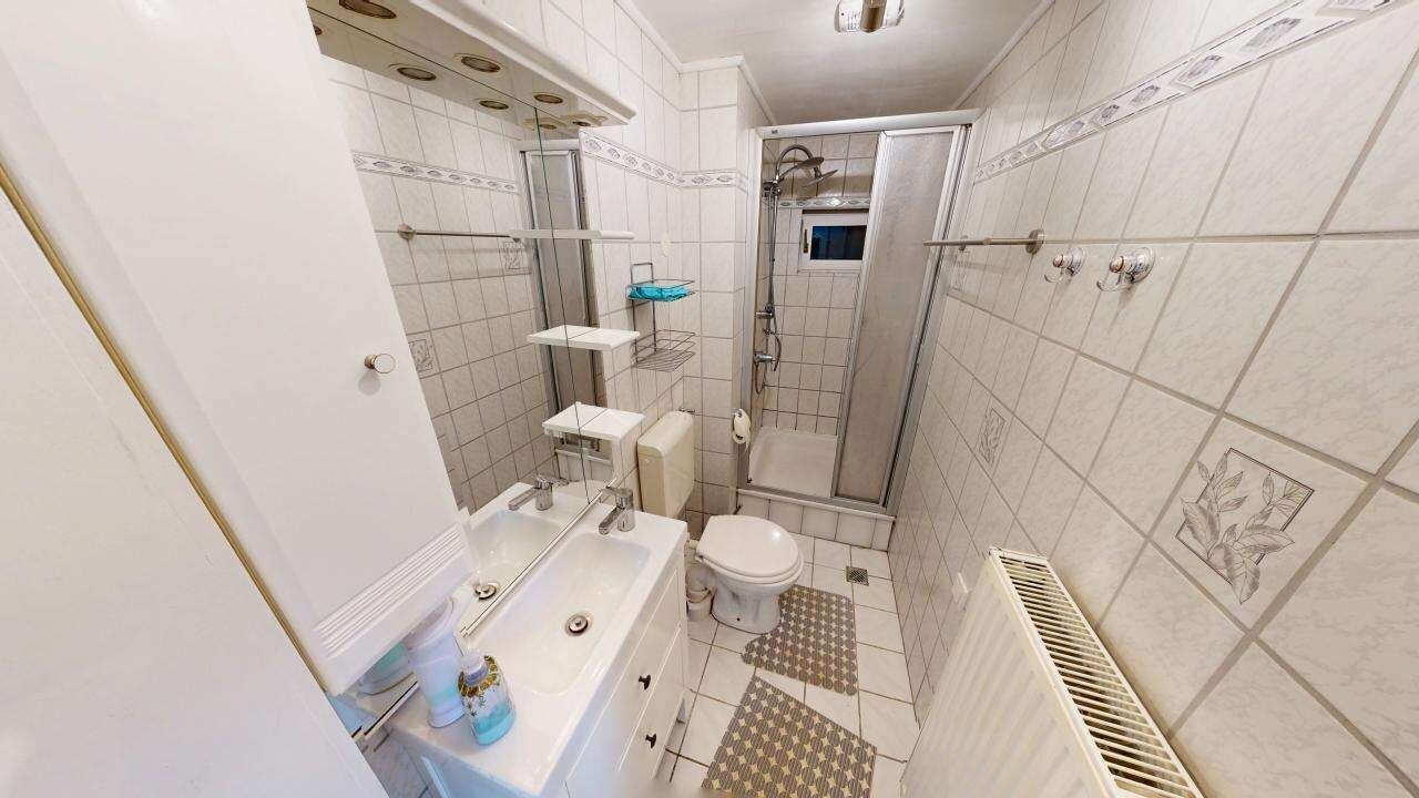 Badezimmer EG