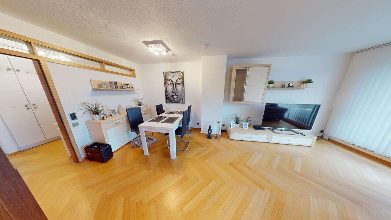 Wohnzimmer, Esszimmer