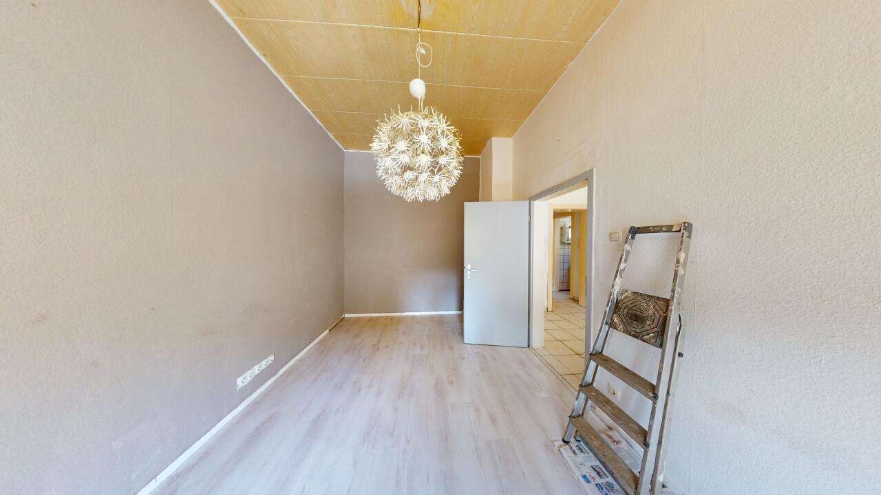 Wohnung EG links
