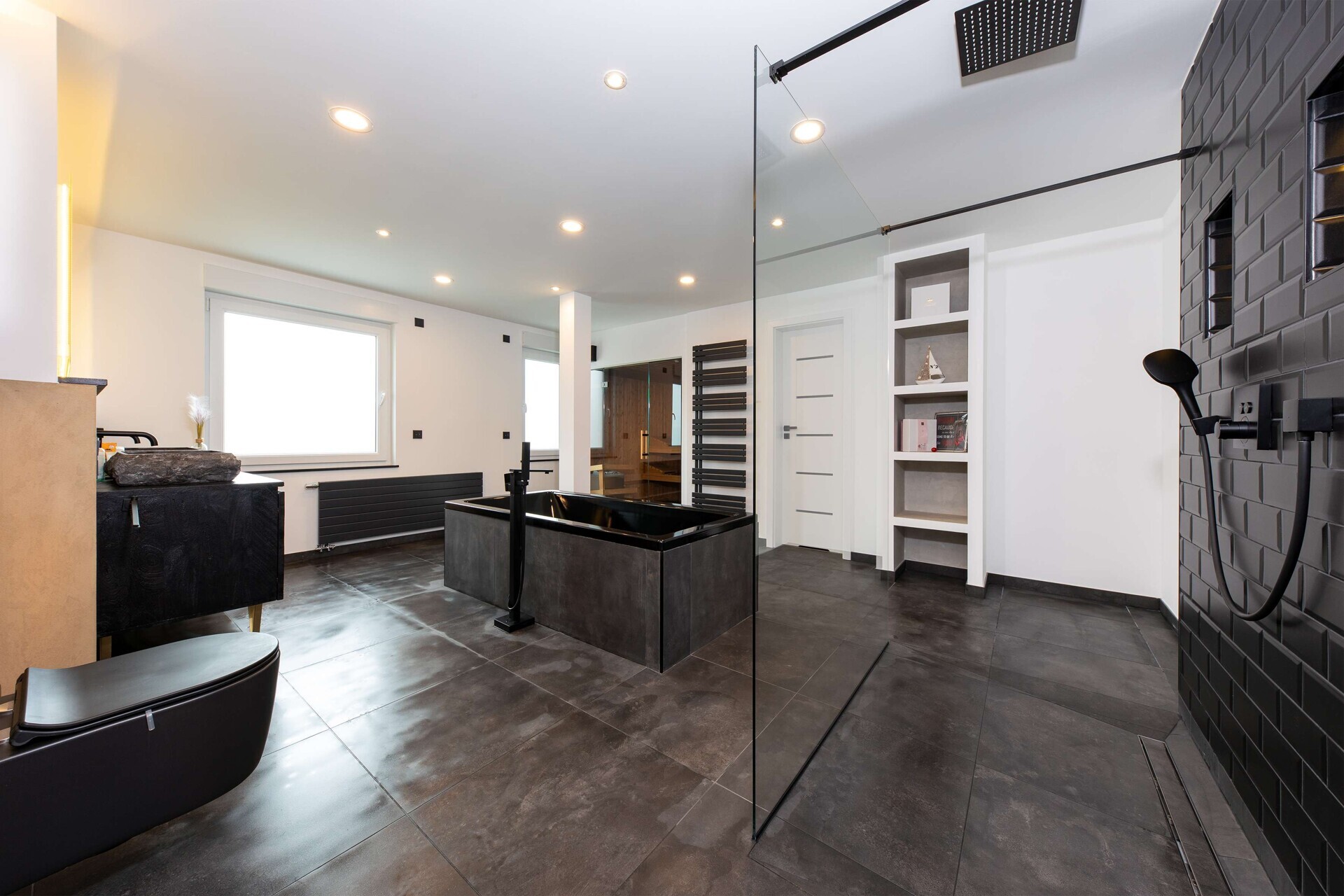 Badezimmer mit Sauna