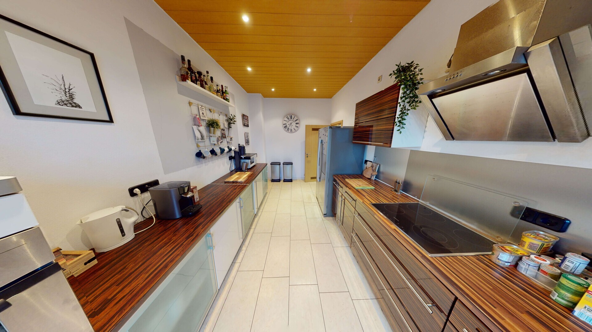 Hugostr2-12012022_135316