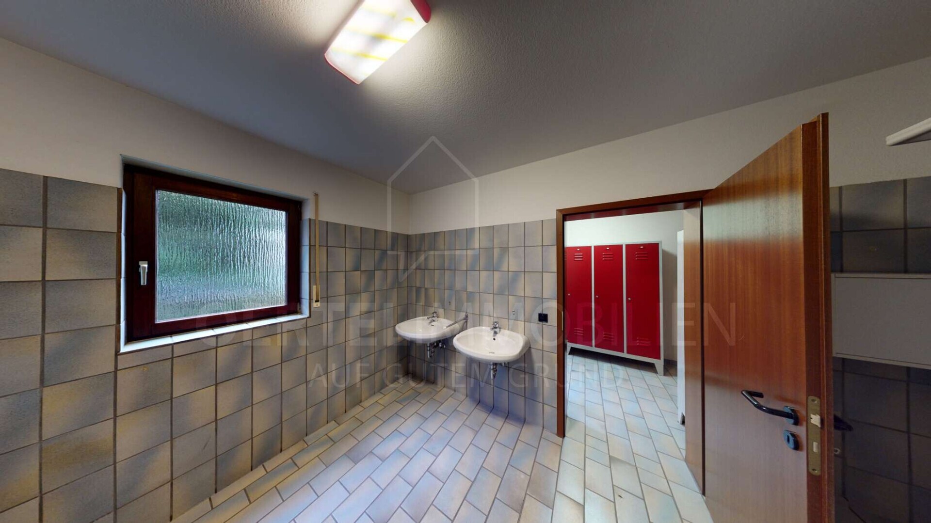 Gewerbehalle-mit-Wohnung_Wülf