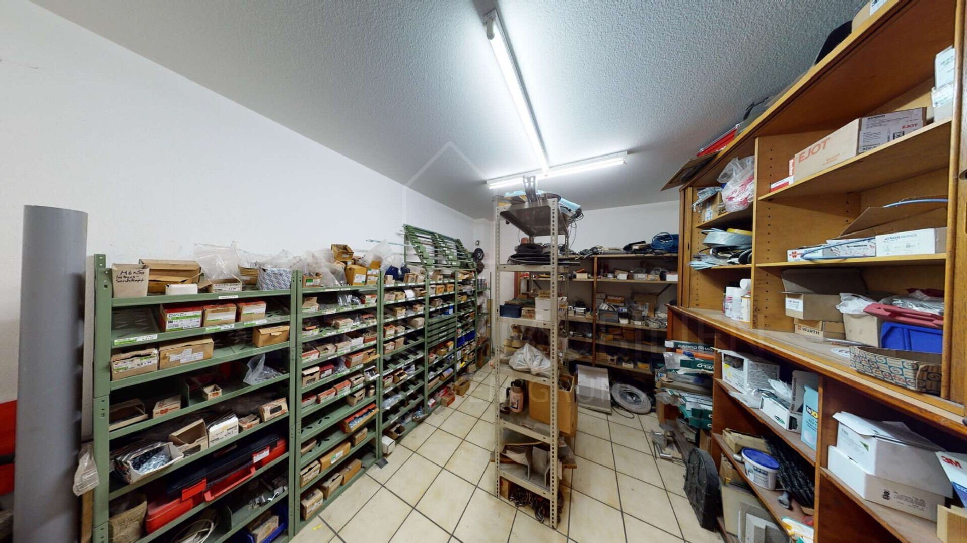 Gewerbehalle-mit-Wohnung_Wülf