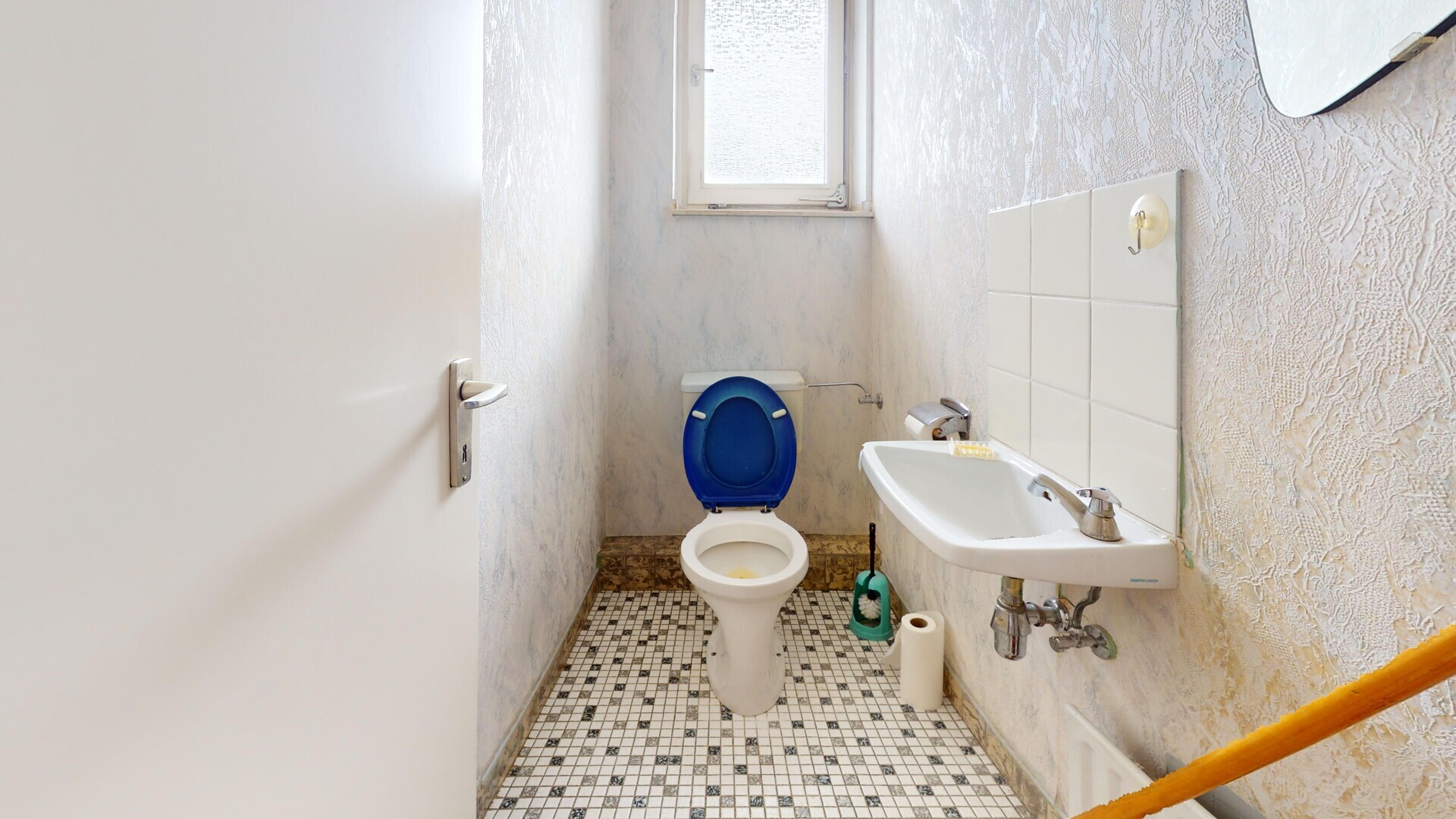 42349-Wuppertal-Mastweg-263-Bathroom 1