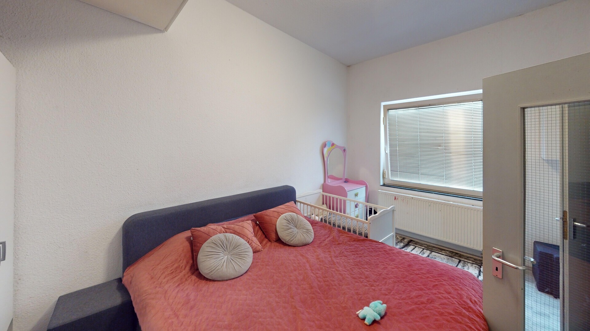 42109-Wuppertal-Uellendahlerstr-483-Bedroom 2