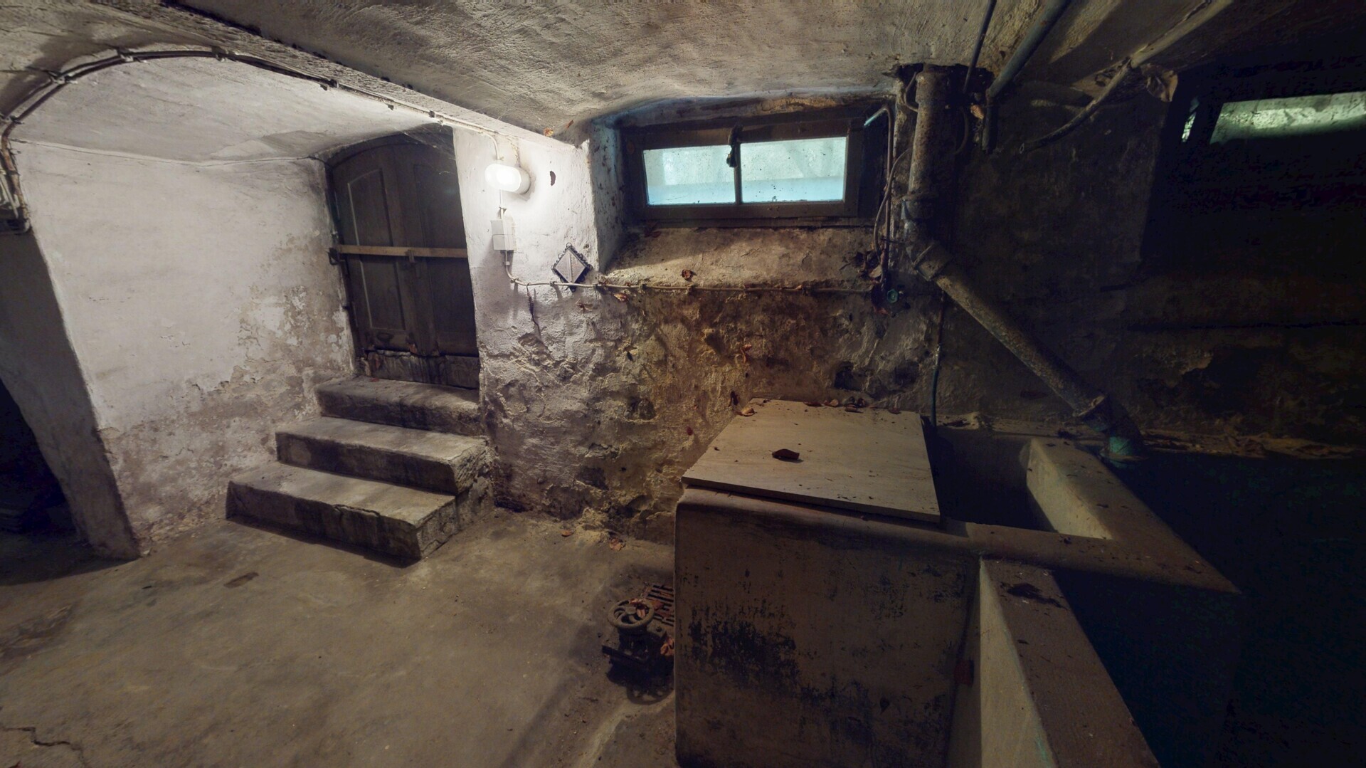 Keller