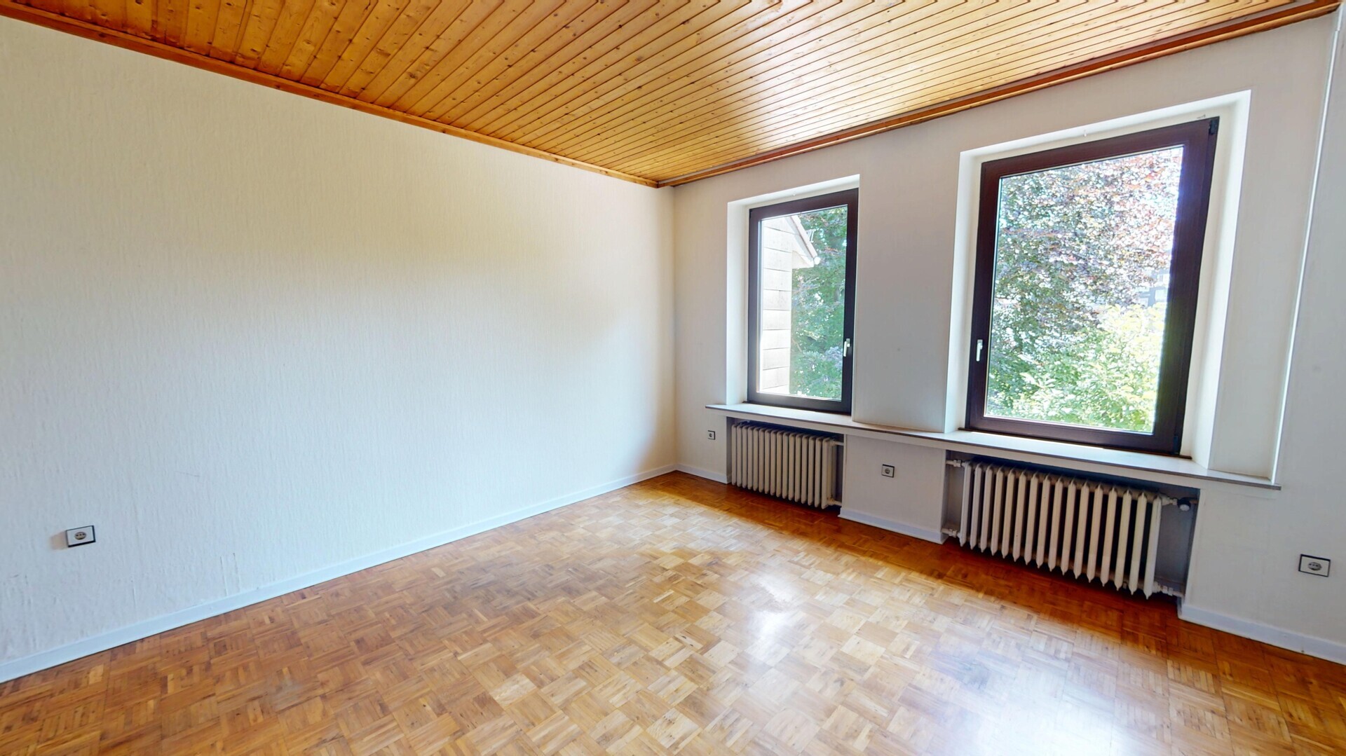 Schlafzimmer 2 OG